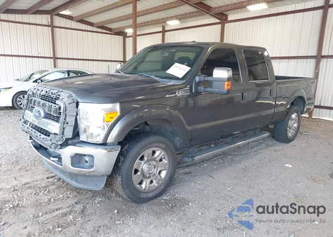 2016 Ford F-250 Lariat z USA, uszkodzony, nr VIN 1FT7W2B65GEB58454